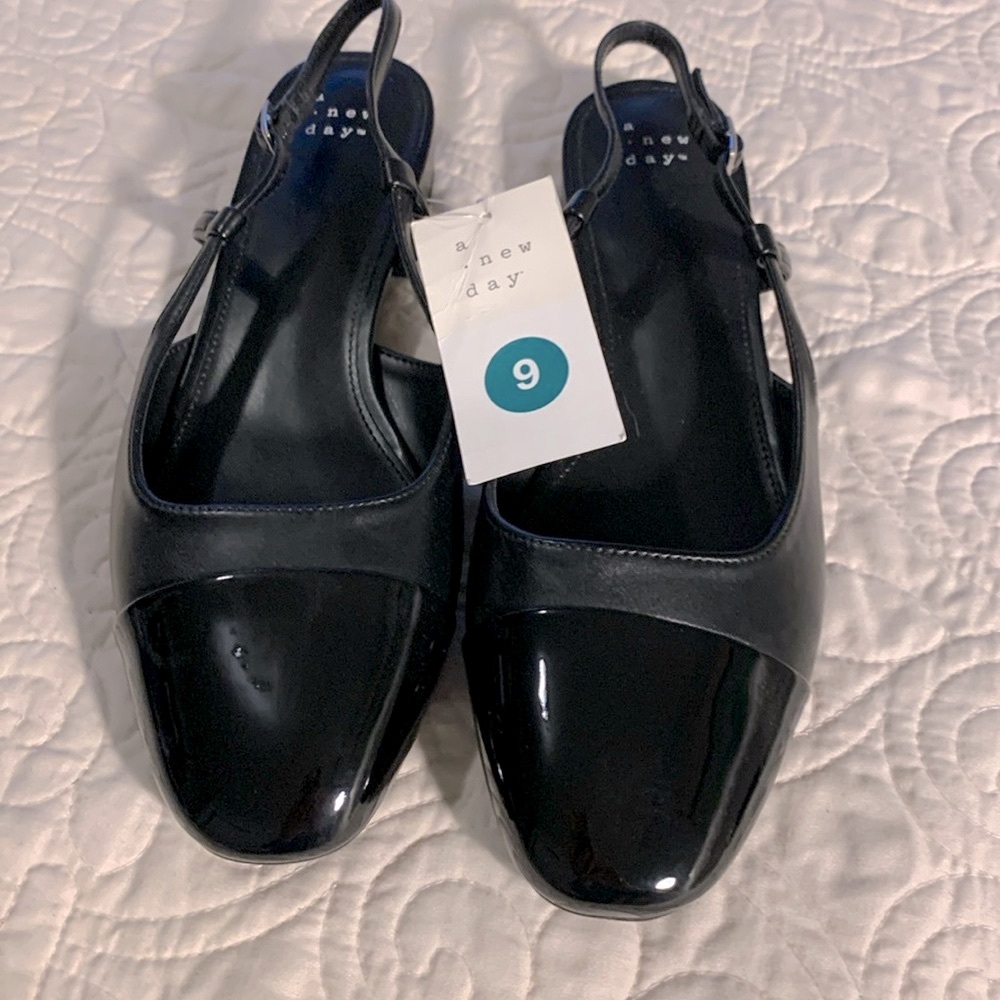 Slingback flats NWT - Picture 3 of 13